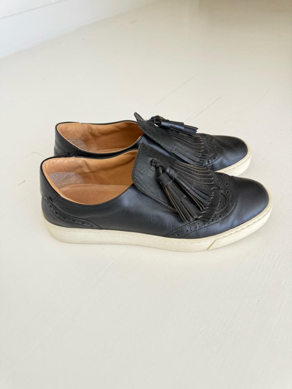 Santoni Black Leather Tasseled Sneaker Shoes
